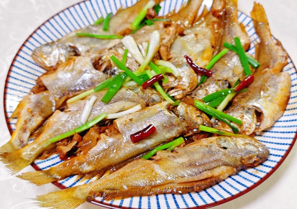 家常红烧黄花鱼的做法
