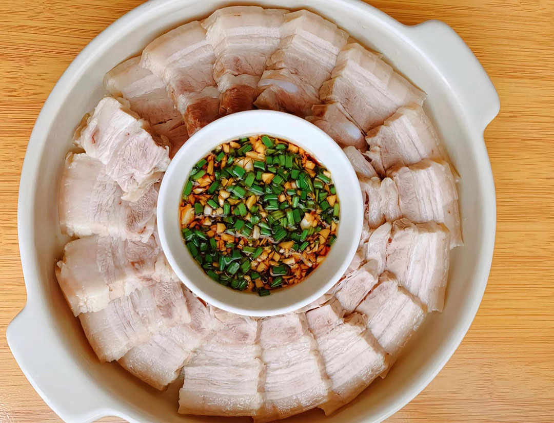 蒜泥白肉的做法