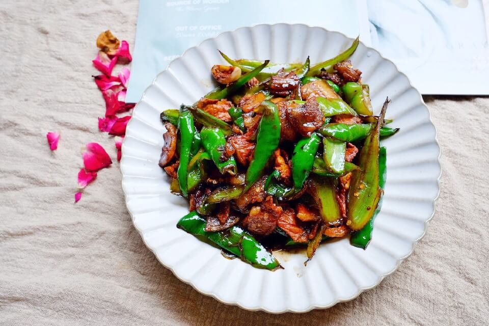 辣椒炒肉的做法